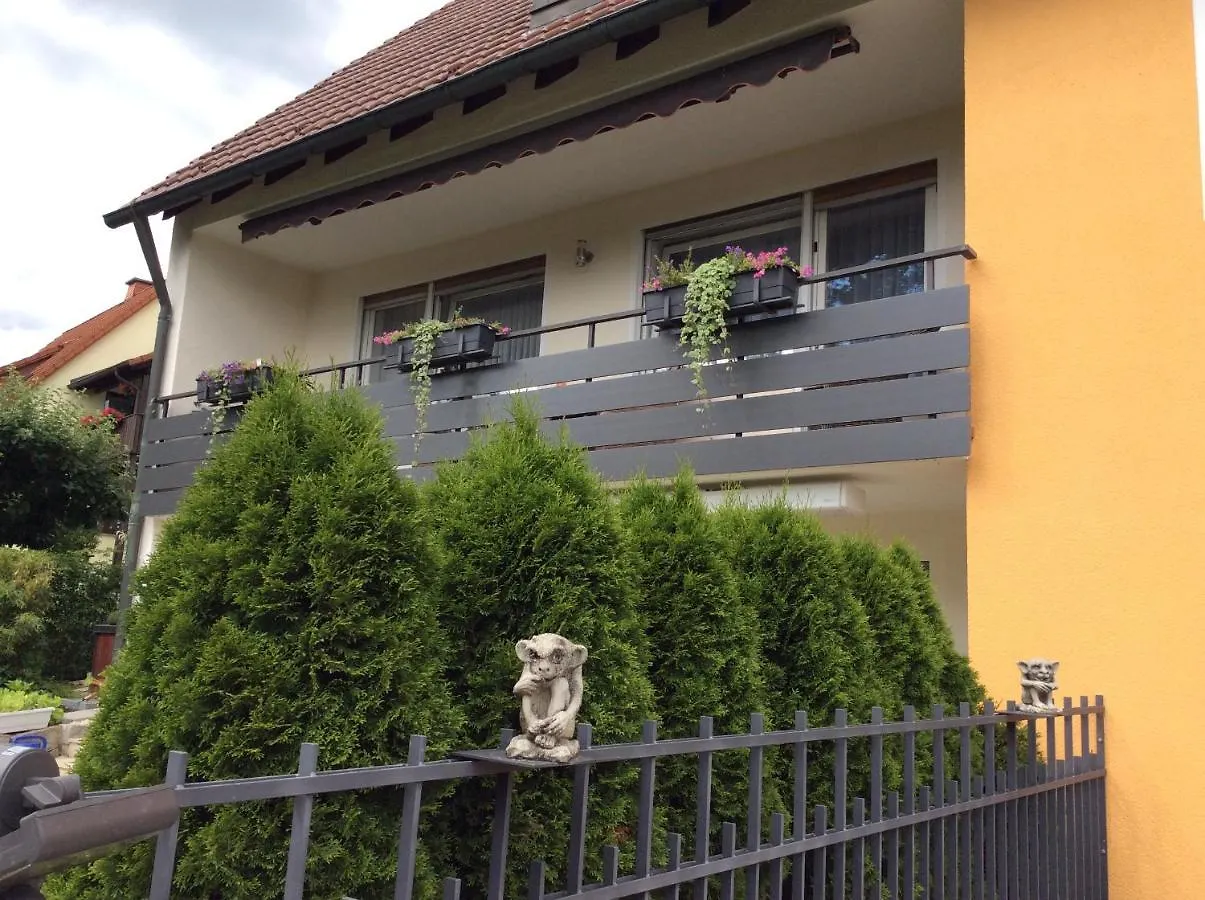 Apartment Ferienwohnung Susanna Kulmbach-Burghaig